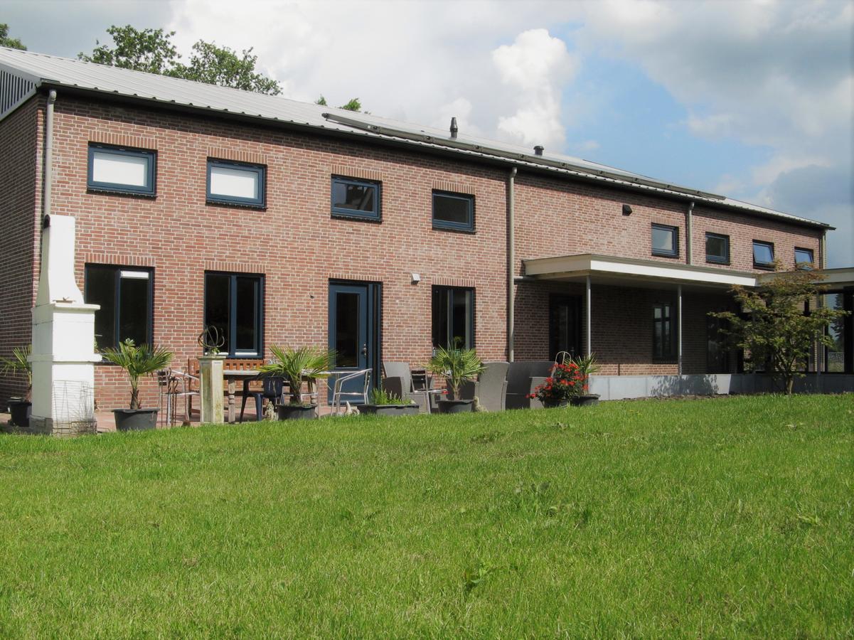 Antonius Hoeve Oudenbosch Bagian luar foto
